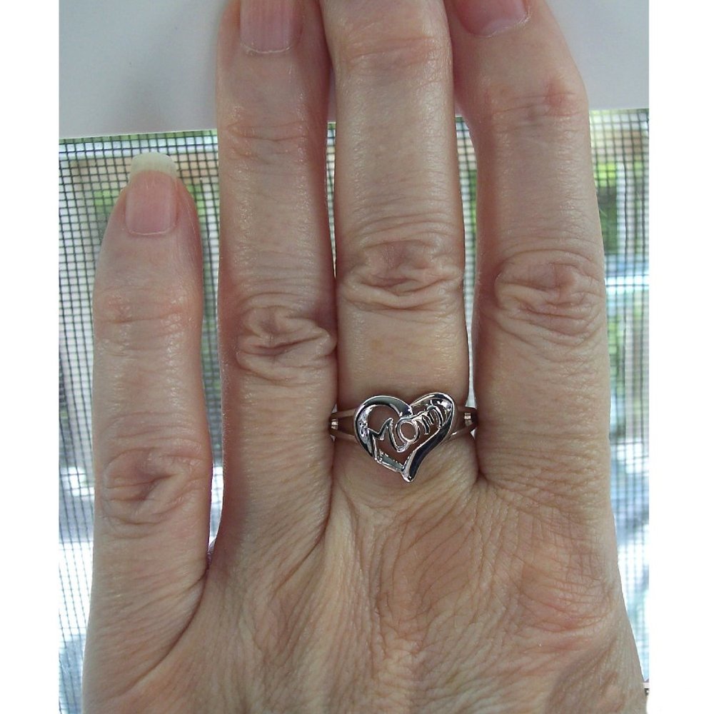 925 STERLING SILVER Mom Mother's Day Heart Ring - Picture 10 of 16